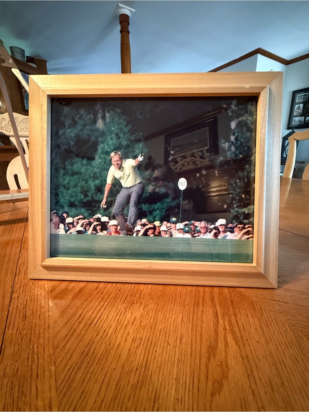 Jack Nicholas 8x10  Wood Finish Picture Frame in Natural Wood Tone